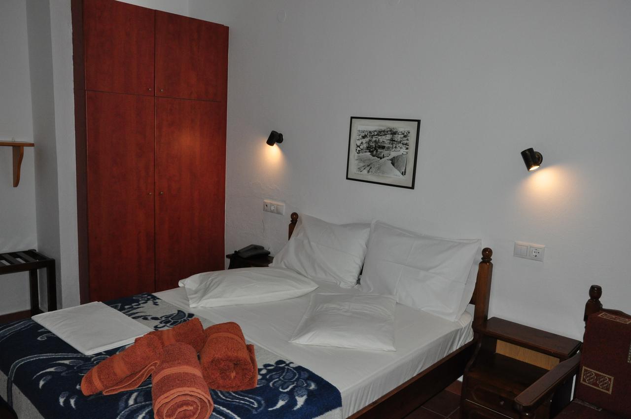 Hotel Hagiati Хорефто Екстериор снимка