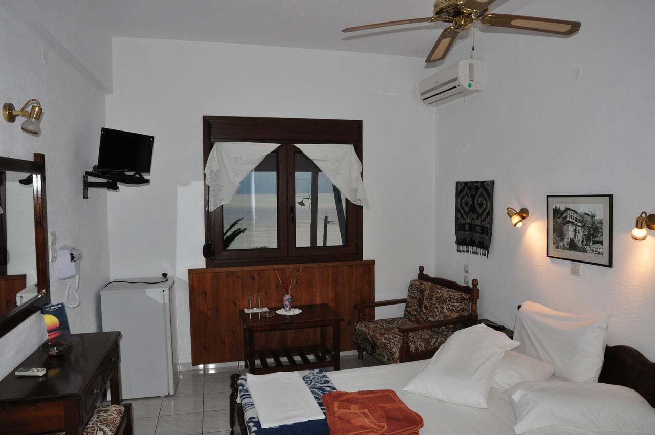 Hotel Hagiati Хорефто Екстериор снимка