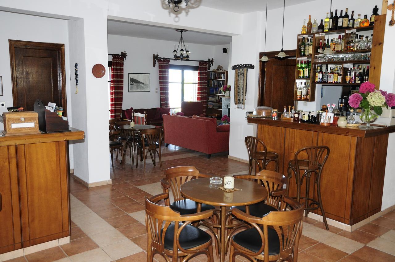 Hotel Hagiati Хорефто Екстериор снимка